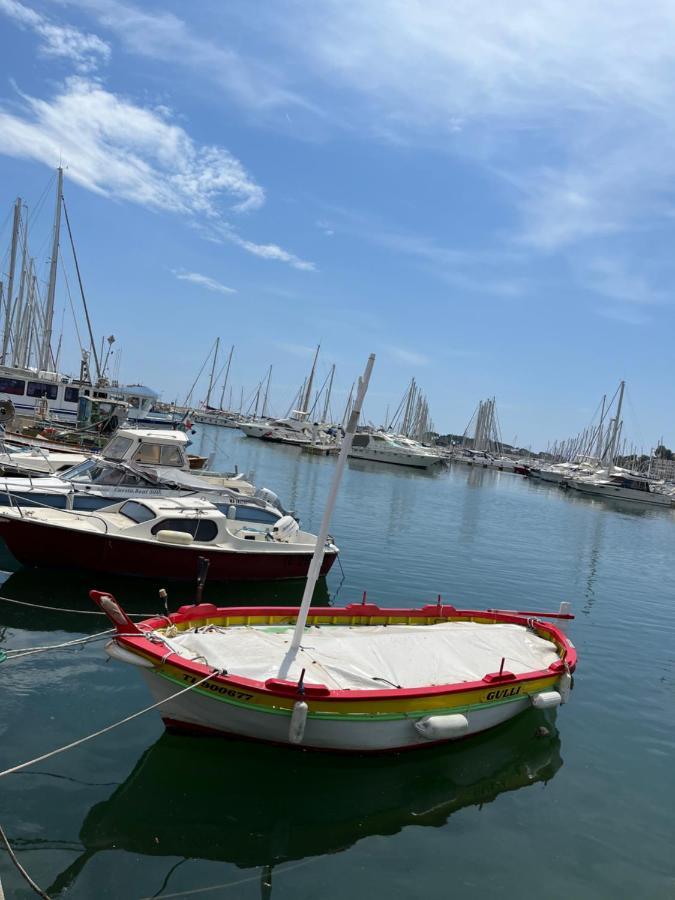 Апартаменты A Pied Du Port De Bandol Et De Sa Plage Экстерьер фото